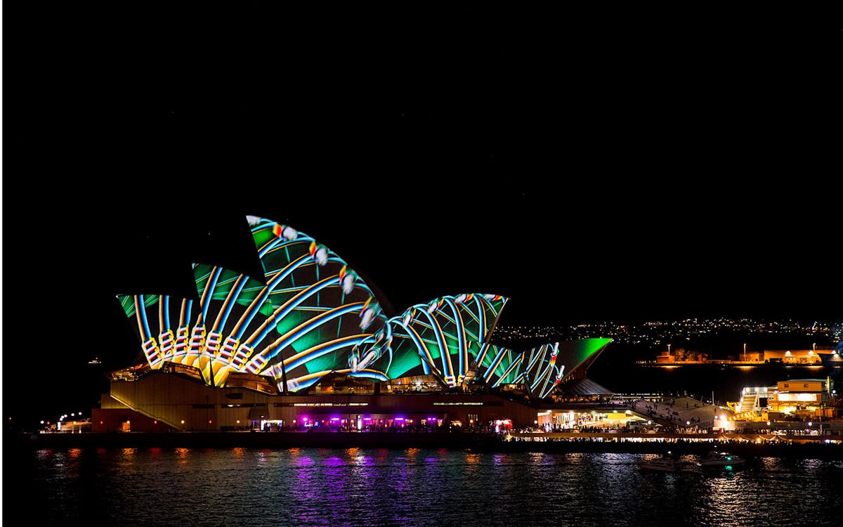 vivid sydney festival of light and sound cruise-8 vivid sydney festival of light and sound cruise-8