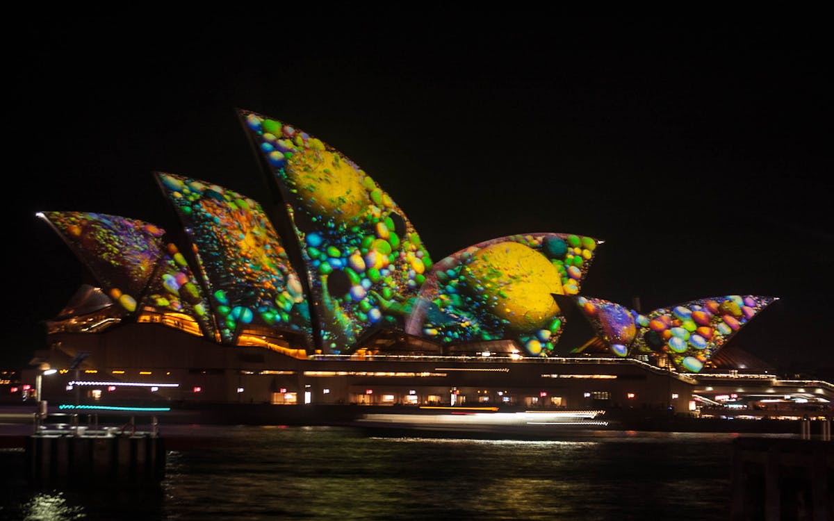 vivid sydney festival of light and sound cruise-3 vivid sydney festival of light and sound cruise-3