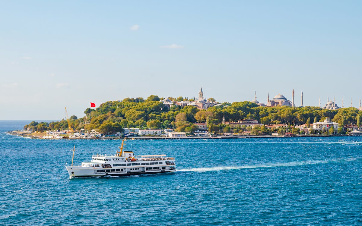 istanbul: bosphorus sightseeing cruise from old city-0 istanbul: bosphorus sightseeing cruise from old city-0