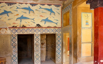 Knossos fresco with dolphins and geometric patterns, Crete.