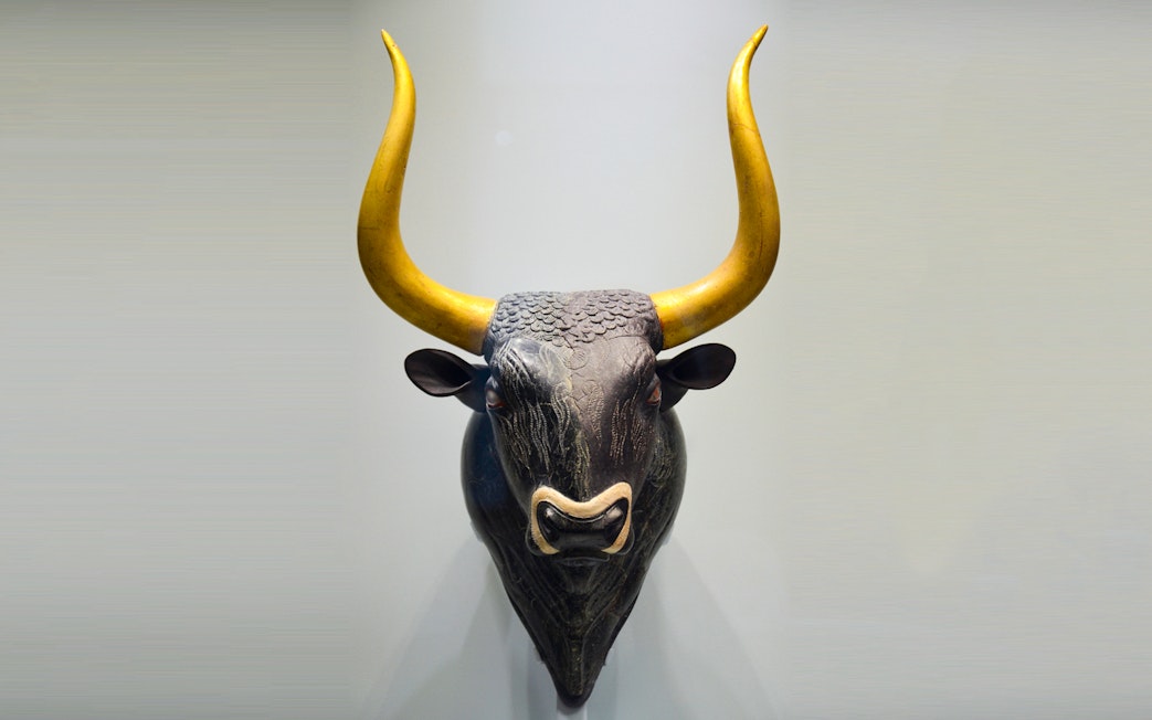 Bull's head rhyton from Knossos at Heraklion Archaeological Museum.
