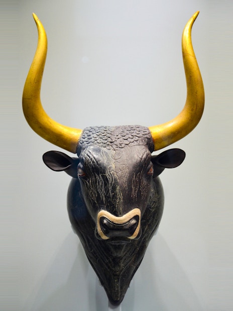 Bull's head rhyton from Knossos at Heraklion Archaeological Museum.