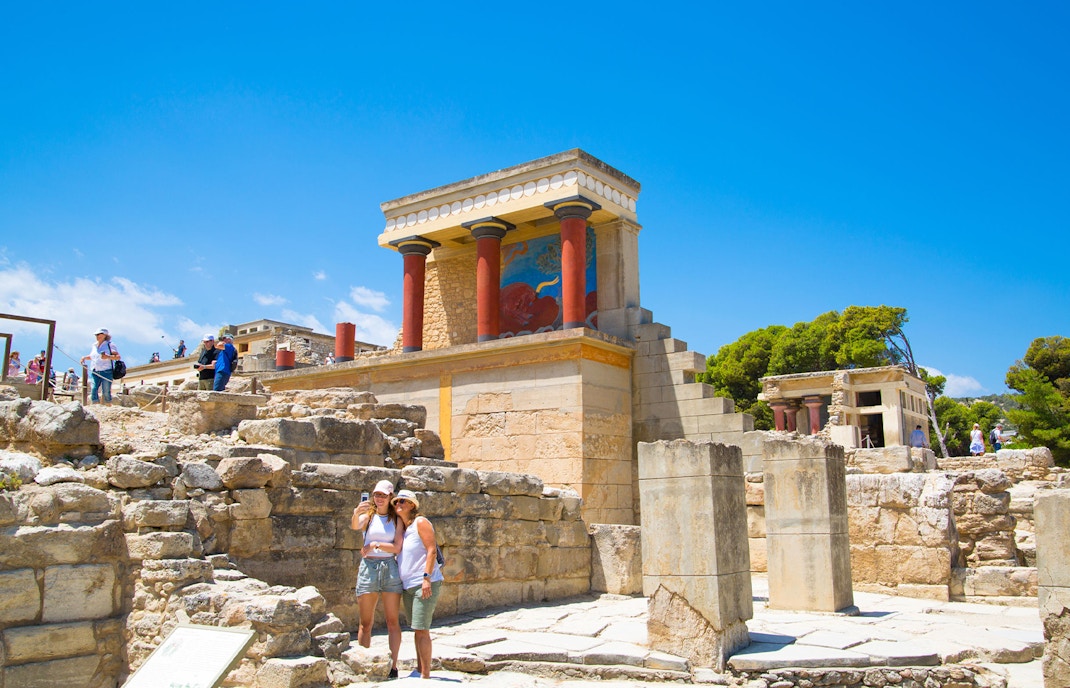 History of Knossos Palace