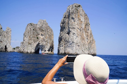 Sorrento'dan Mavi Grotto Ziyareti ve Tekne Gezisi ile Capri & Anacapri Rehberli Turu