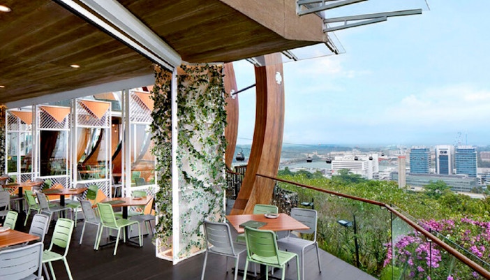 Skyhelix Sentosa dining