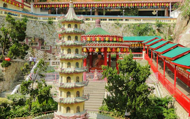 Pagoda and lanterns at Kek Lok Si Temple, Penang Hill tour.