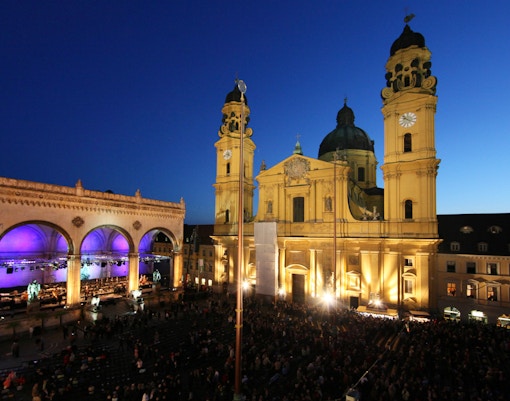 bus turistico en munich