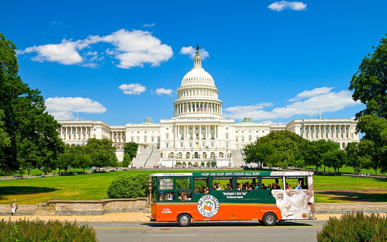 Old Town Trolley in front of the U.S. Capitol, Washington DC.