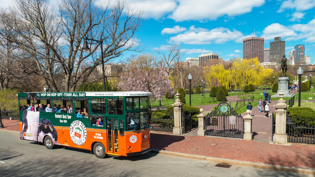 Old Town Trolley Boston