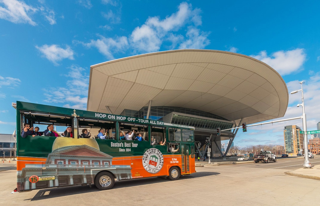 Old Town Trolley Tours Boston hop-on hop-off