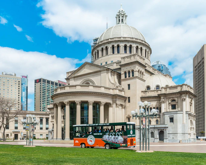 Old Town Trolley Tours: Boston Hop-on Hop-off Bus Tour
