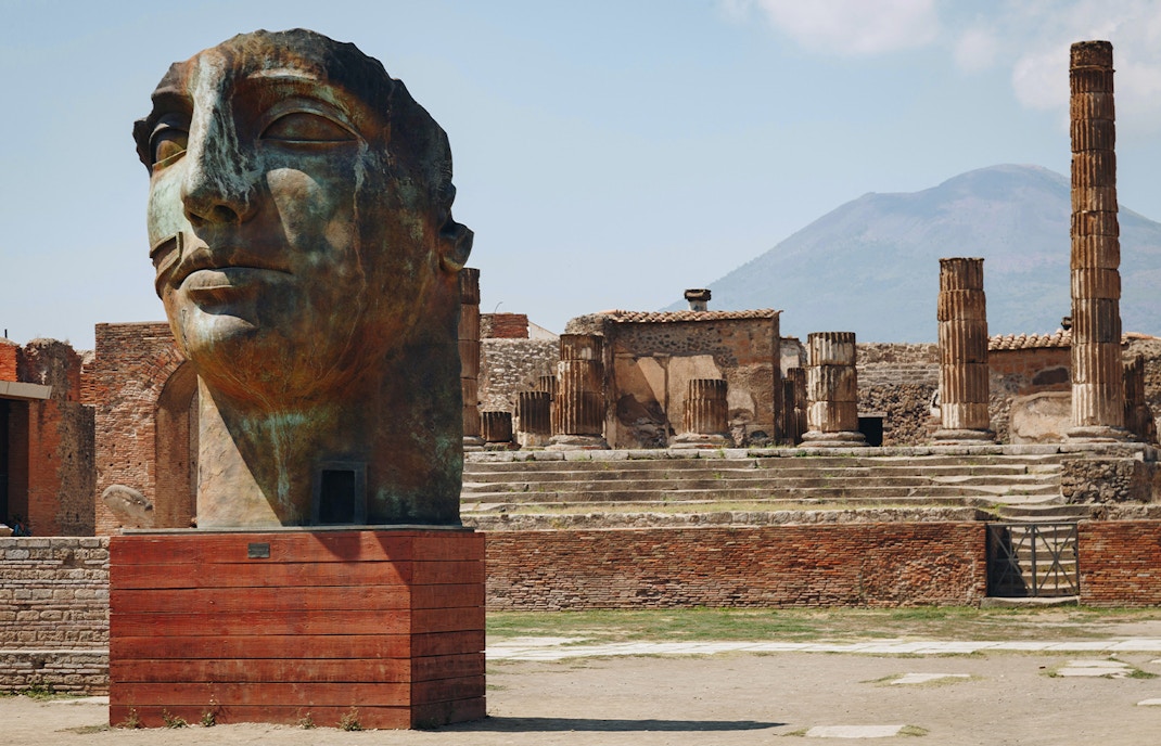 Pompeii artifacts