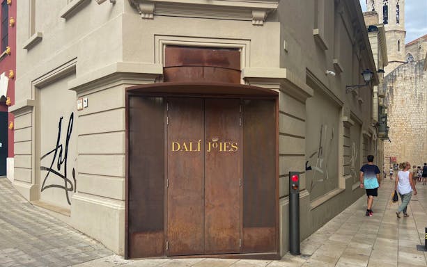 Entrance to Dalí Museum in Figueres on a private guided tour.