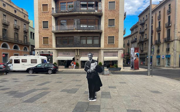 Cutout of Salvador Dali in a Figueres square, near the Dali Museum entrance.
