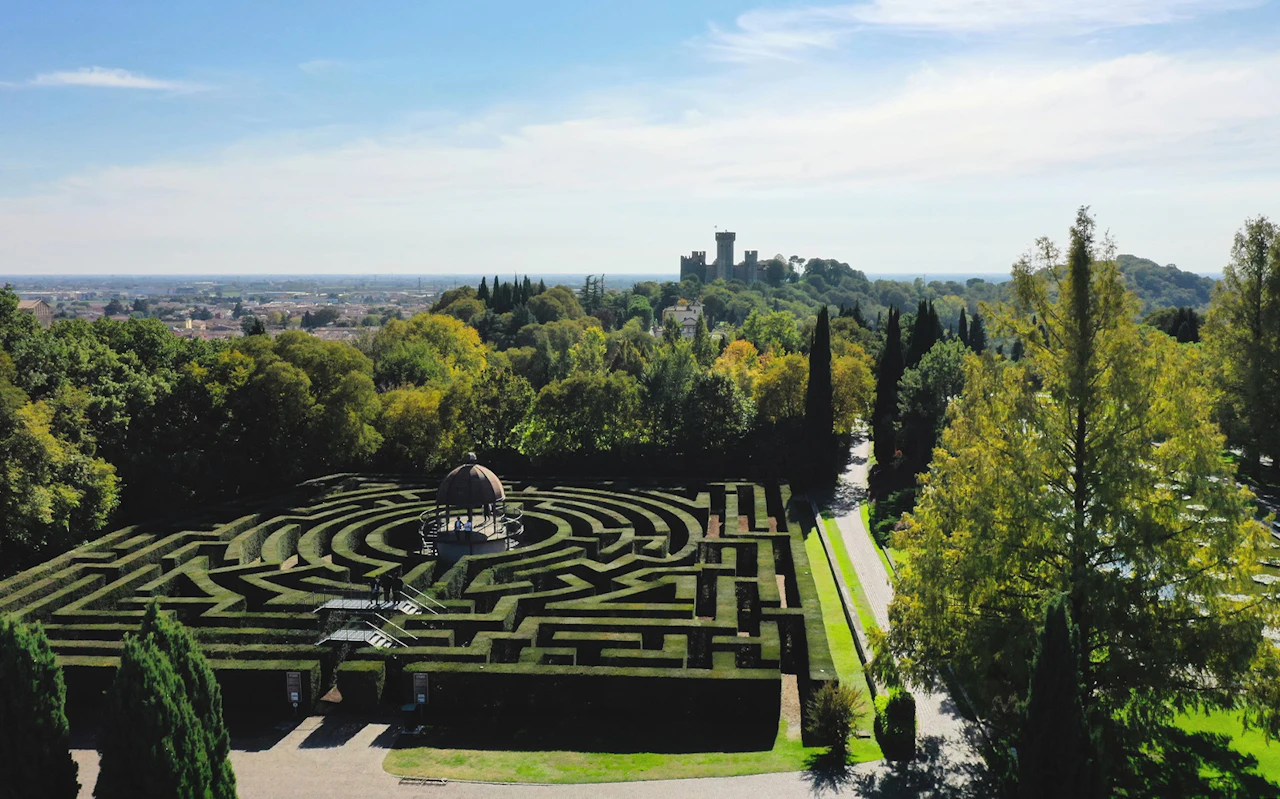 Combo: Gardaland Park + Parco Giardino Sigurtà Tickets — 7