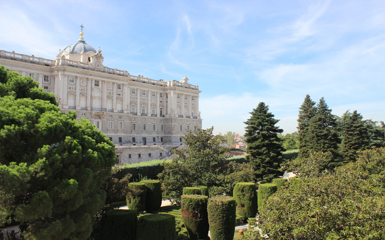 Geführte Tour durch den Königspalast von Madrid mit Tapas & Flamenco Show — 6