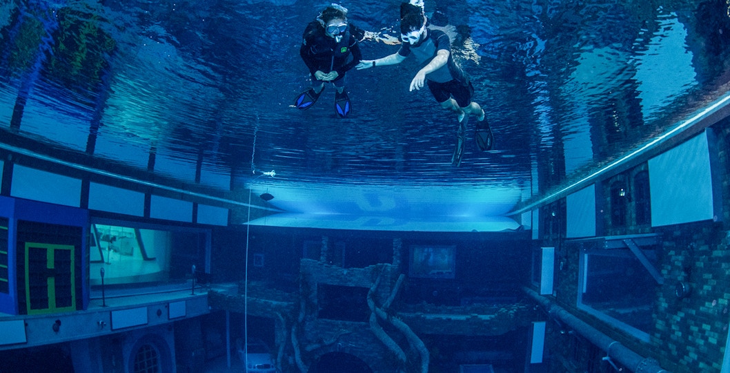 Book Deep Dive Dubai Tickets | Discover Snorkeling, Freediving and Scuba Diving