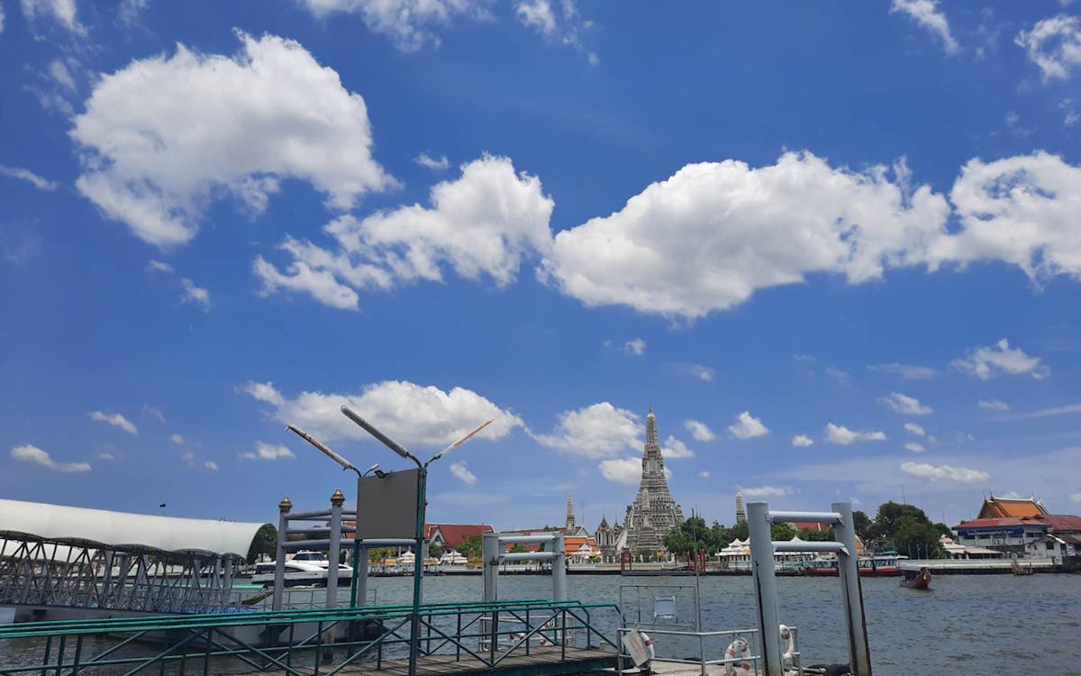 guided walking tour of wat pho & wat arun temples-5 guided walking tour of wat pho & wat arun temples-5