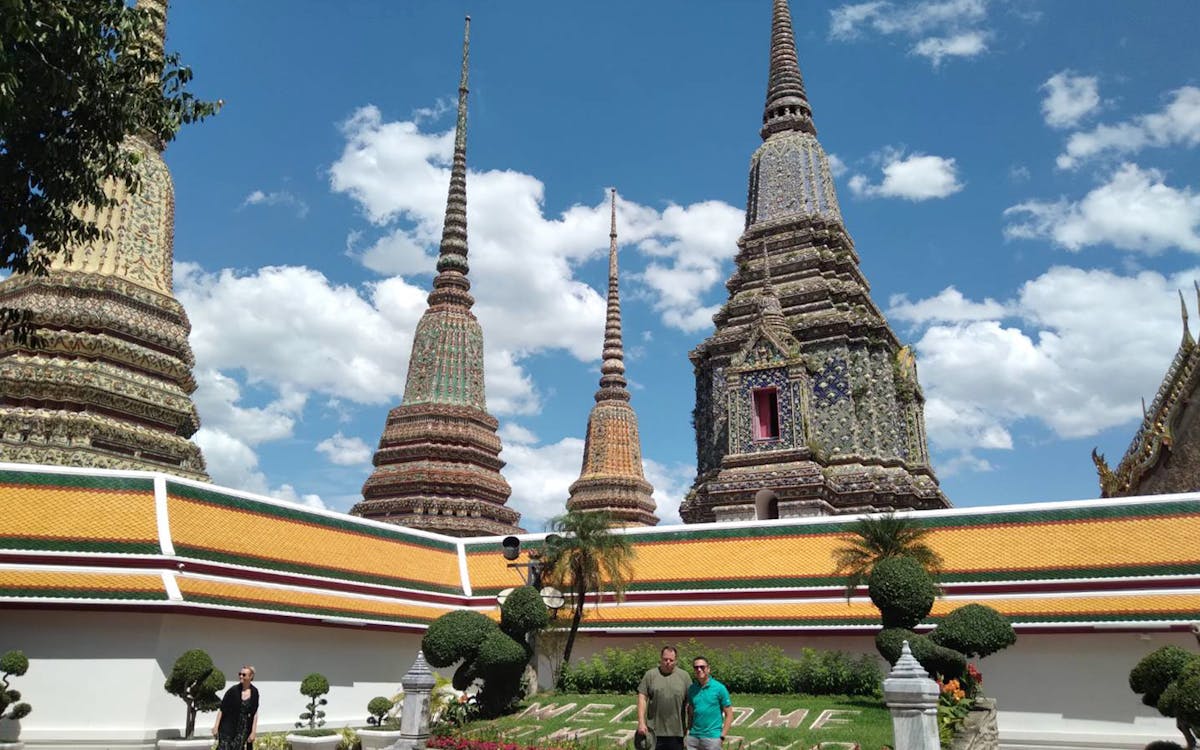 guided walking tour of wat pho & wat arun temples-4 guided walking tour of wat pho & wat arun temples-4