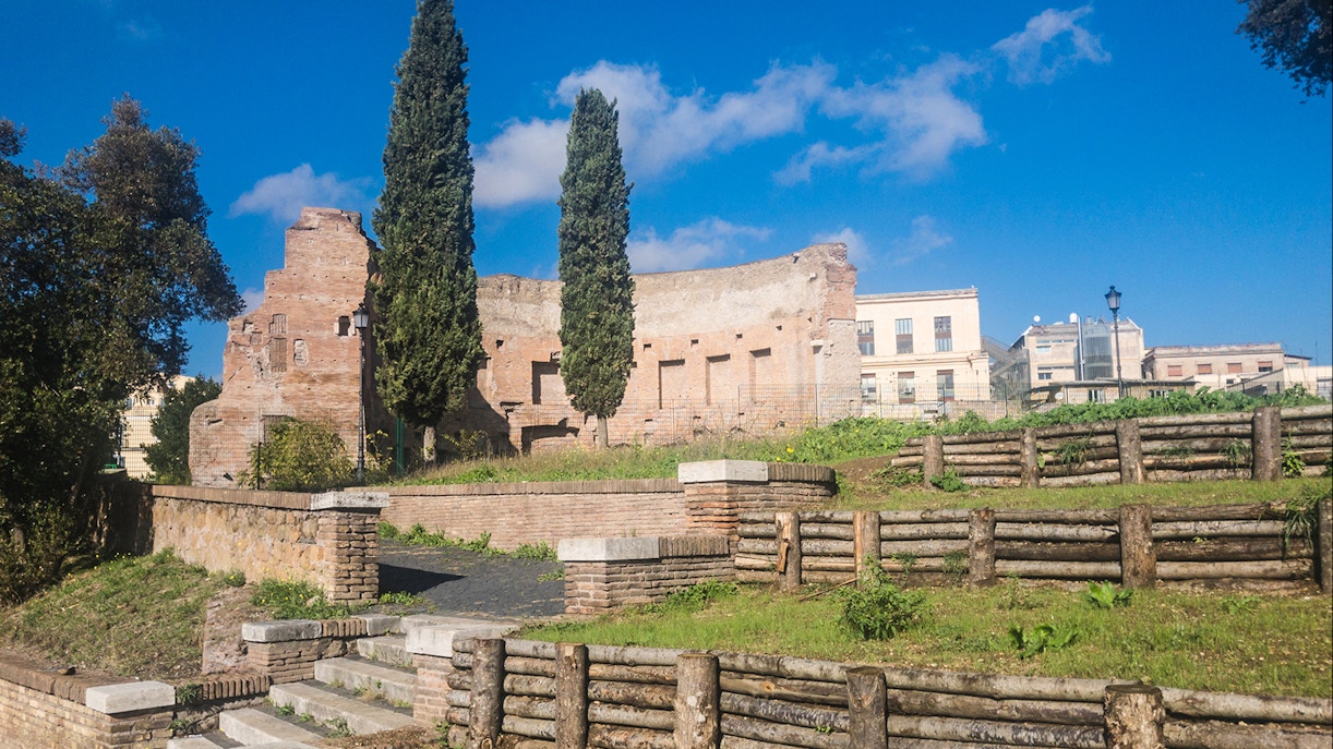 Visit the Domus Aurea in Rome