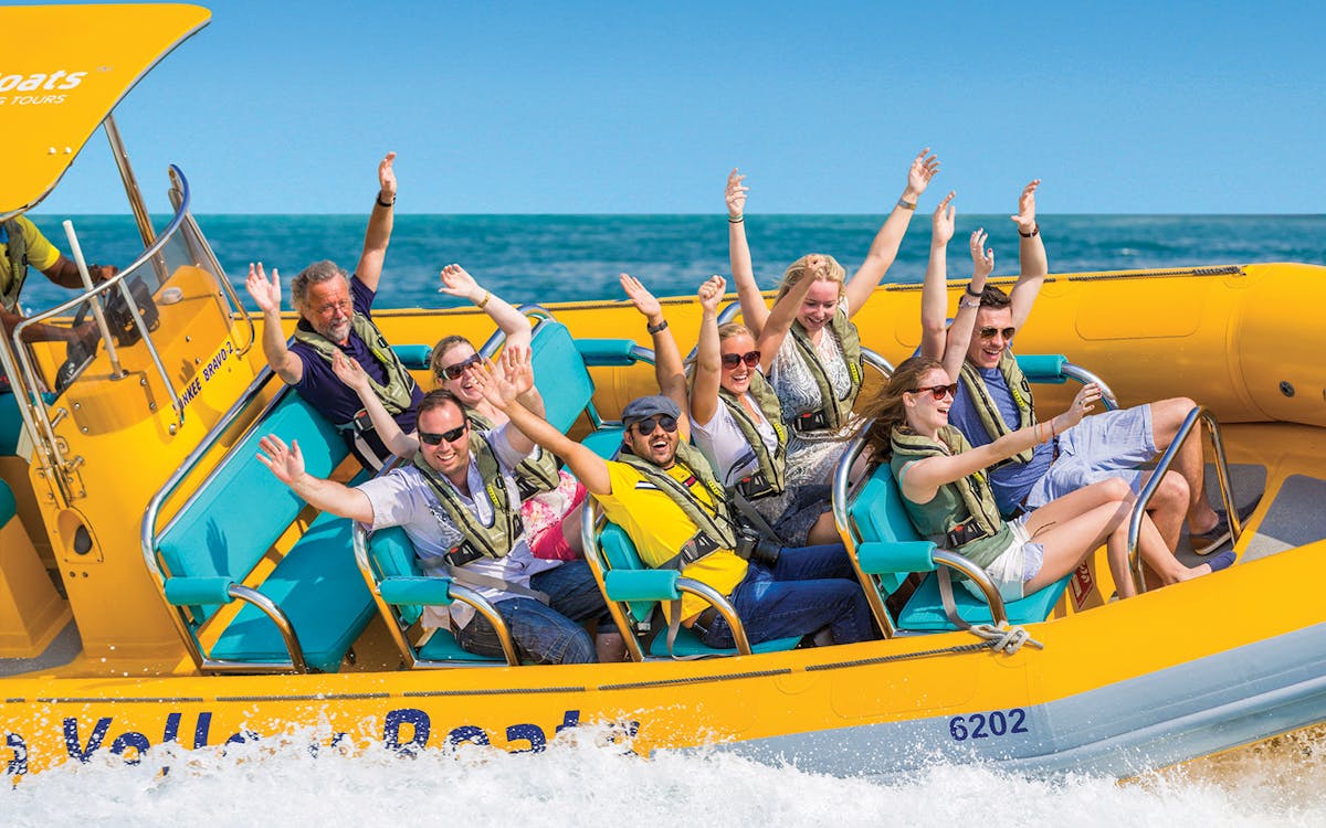 dubai’s 45-min guided atlantis blast speedboat tour-2 dubai’s 45-min guided atlantis blast speedboat tour-2