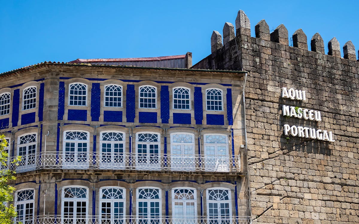 full-day tour from porto to braga and guimarães-7 full-day tour from porto to braga and guimarães-7