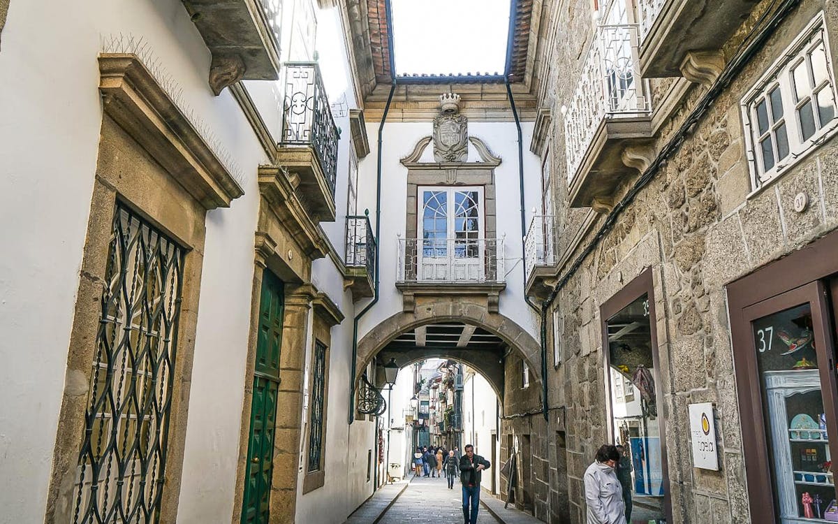 full-day tour from porto to braga and guimarães-5 full-day tour from porto to braga and guimarães-5