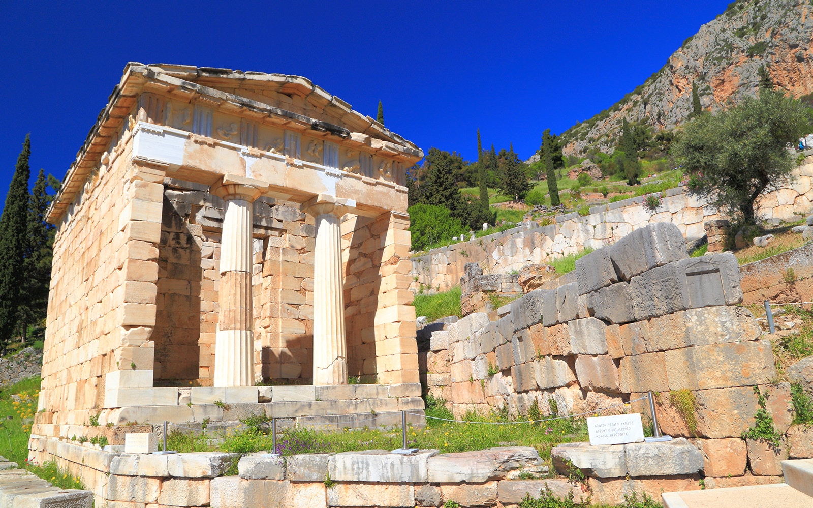 Athenian treasury Delphi