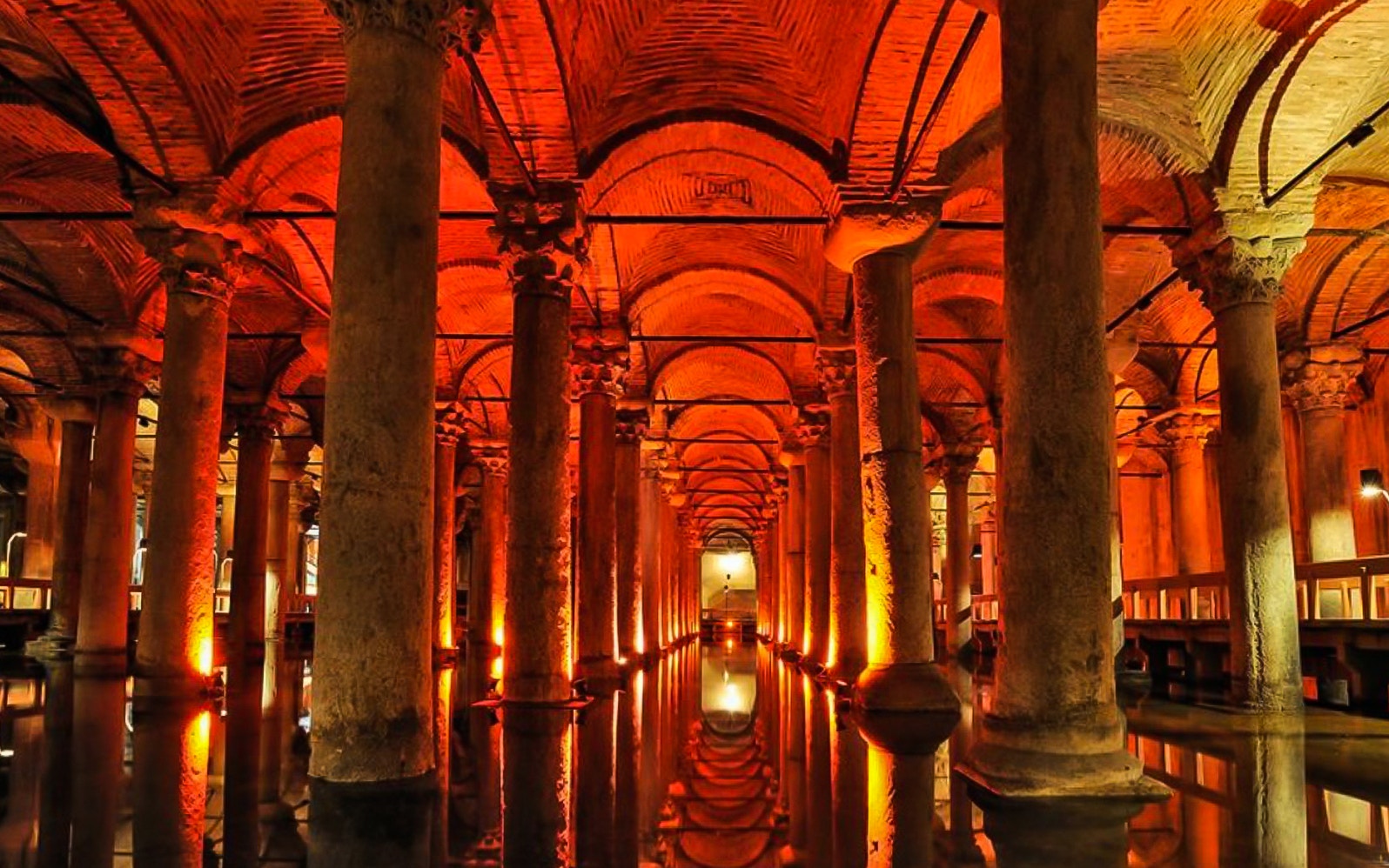 Basilica Cistern illuminated arches and columns in Istanbul, part of Combo: Basilica Cistern + Bosphorus Cruise.