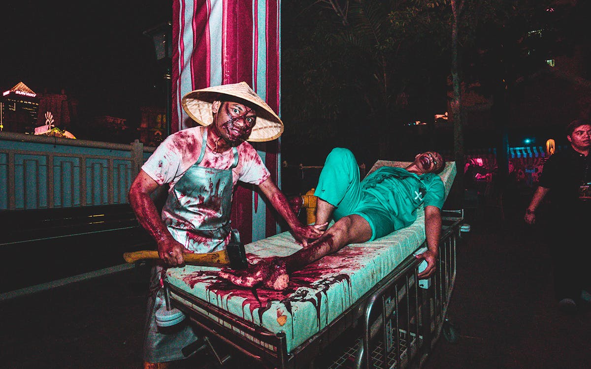 sunway lagoon - night of frights 8-7 sunway lagoon - night of frights 8-7