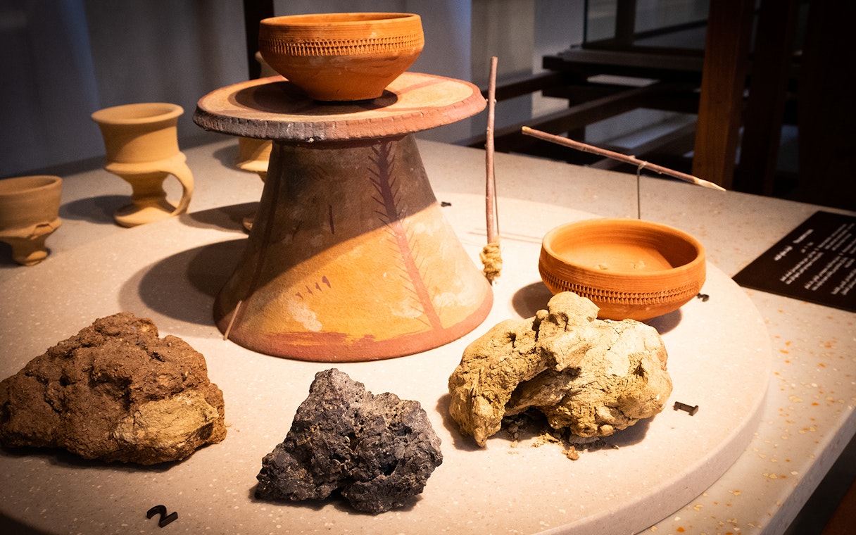 Pottery and artifacts display at Al Shindagha Museum, Dubai.