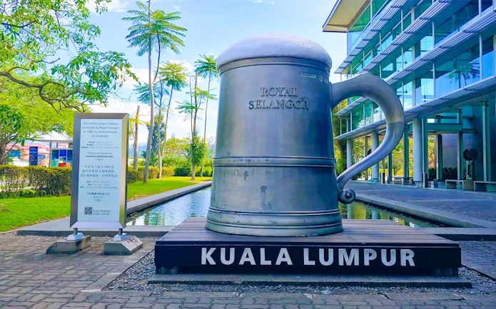 Royal Selangor giant tankard at Kuala Lumpur, part of Day Tour of Colmar Tropicale & Batu Caves.