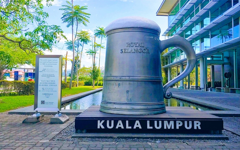 Royal Selangor giant tankard at Kuala Lumpur, part of Day Tour of Colmar Tropicale & Batu Caves.