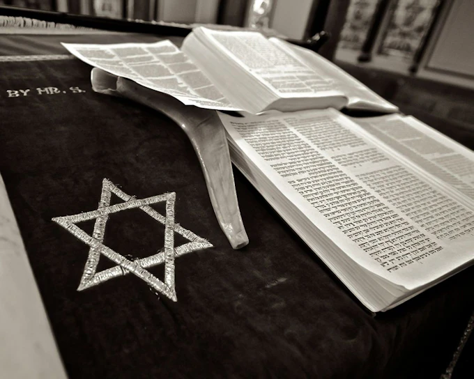 Admission Tickets to Kazinczy Synagogue in Budapest