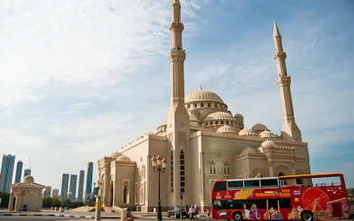 Hop On Hop Off bus in front of Al Noor Mosque, Sharjah.