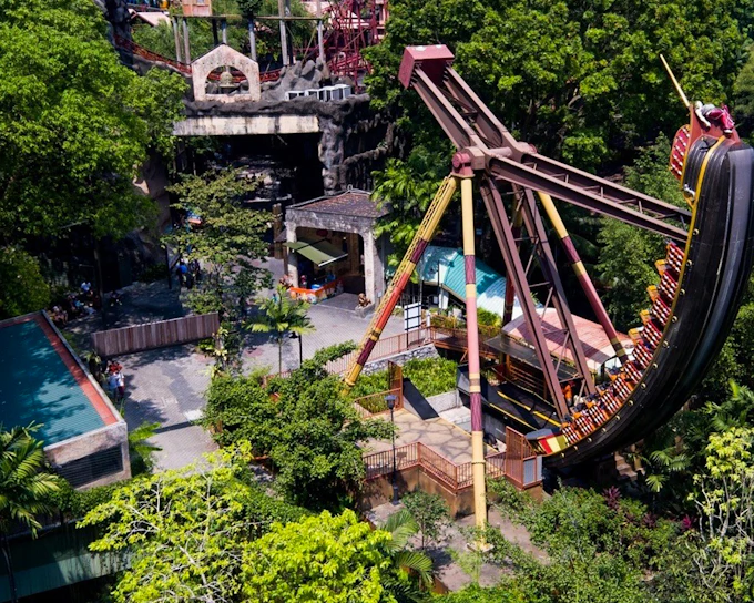 Sunway Lagoon Ticket with Round Trip Transfers