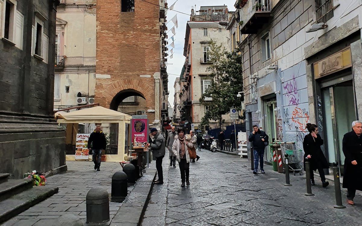 guided tour of naples with underground ruins visit-3 guided tour of naples with underground ruins visit-3