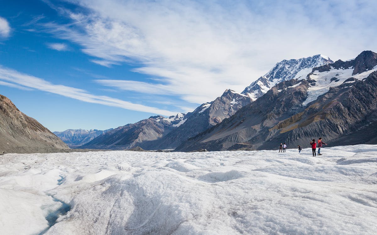 guided heli-hike tour on tasman glacier-7 guided heli-hike tour on tasman glacier-7