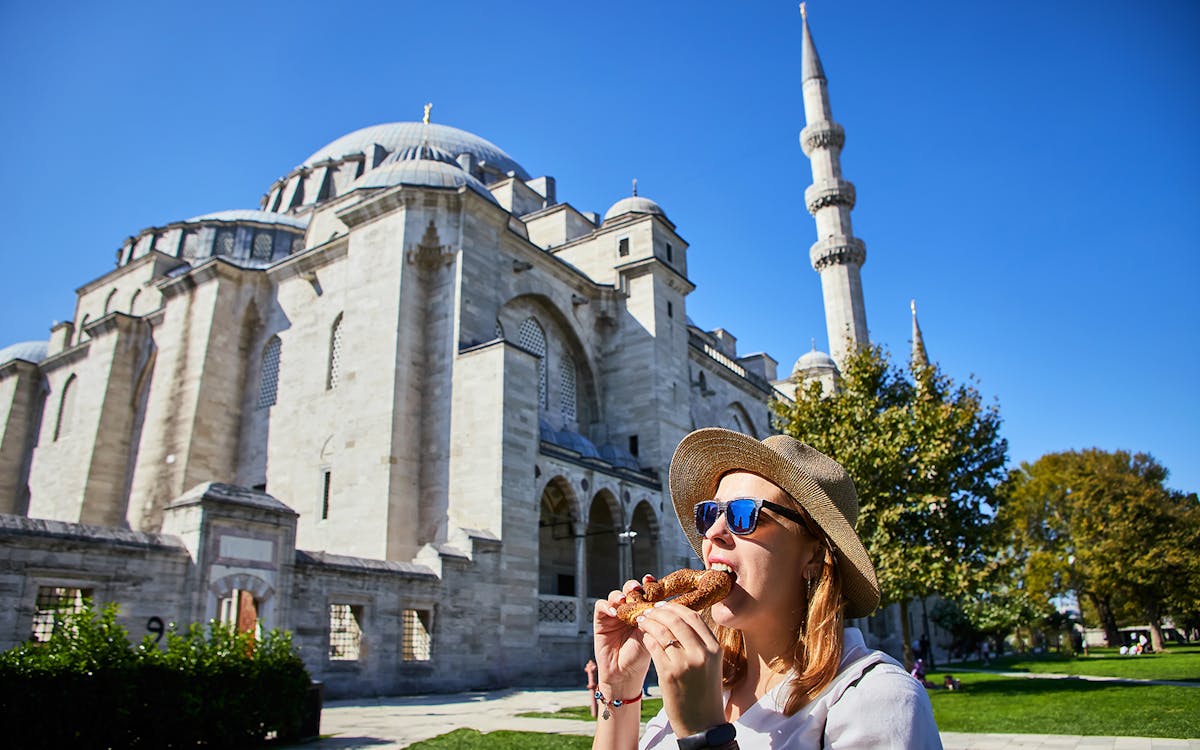 half-day walking tour of the magnificent mosques in istanbul-6 half-day walking tour of the magnificent mosques in istanbul-6
