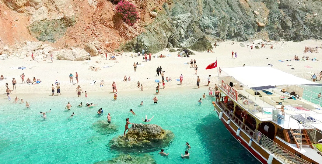 Book Guided Tours of Suluada Island