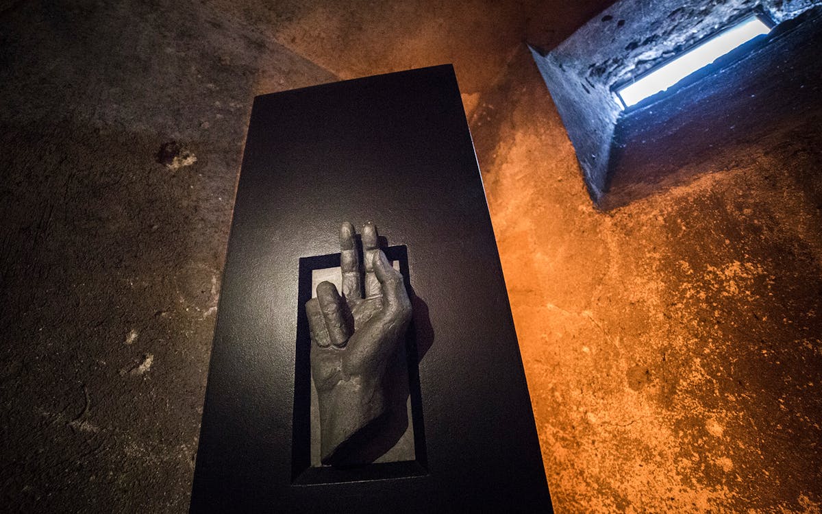 3-hour world war ii & anthropoid guided tour in prague-7 3-hour world war ii & anthropoid guided tour in prague-7