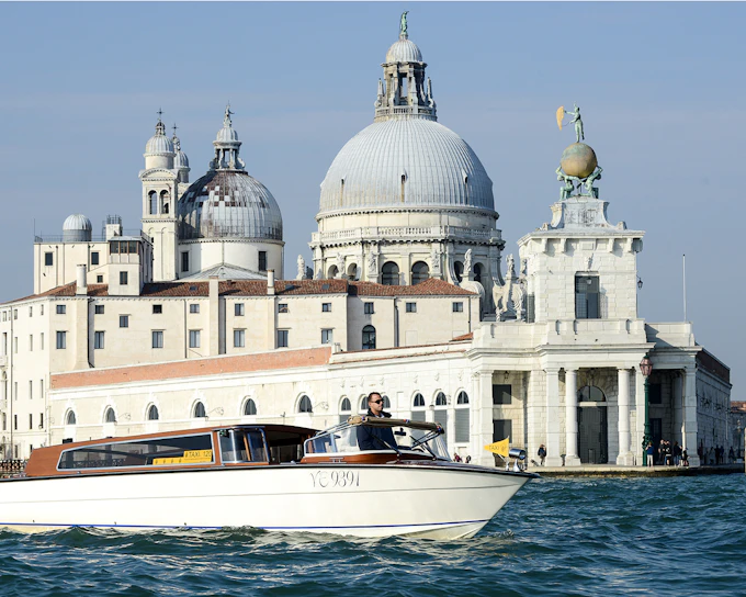 Private Water Taxi Transfers: Venice Marco Polo Airport to/from Venice City