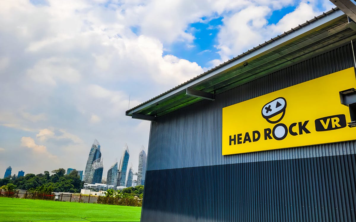 tickets to trick eye museum + headrock vr 'play 2'-8 tickets to trick eye museum + headrock vr 'play 2'-8