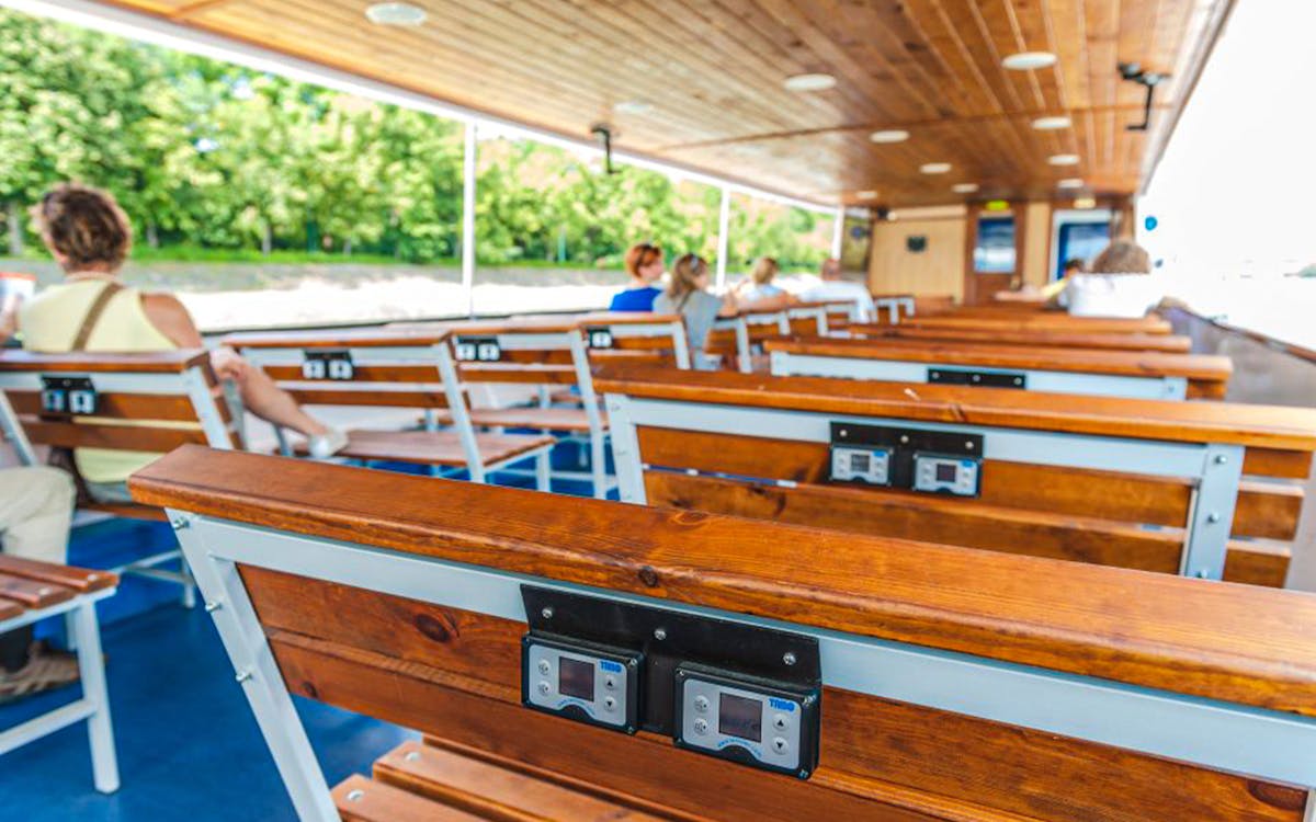 1-hour danube river sightseeing cruise with audio guide-8 1-hour danube river sightseeing cruise with audio guide-8