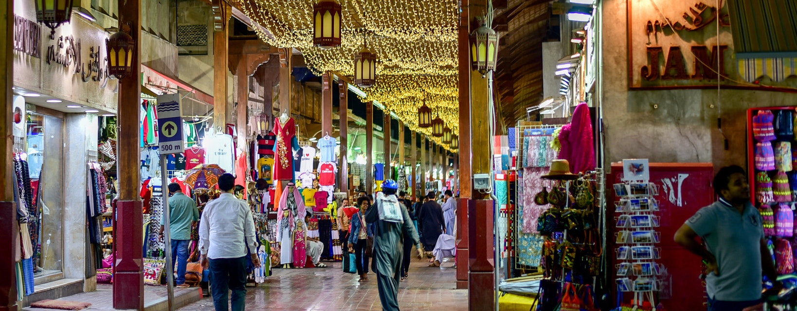 places-to-visit-in-dubai-meena-bazaar