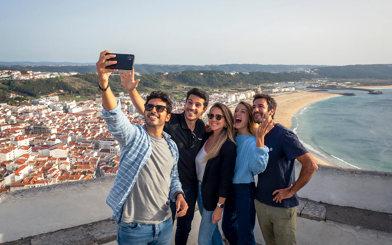 Visite guidée d'une journée complète de Porto, Nazaré et Óbidos au départ de Lisbonne — 6