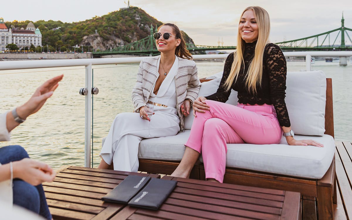 crociera deluxe di un'ora con prosecco a budapest-7 crociera deluxe di un'ora con prosecco a budapest-7