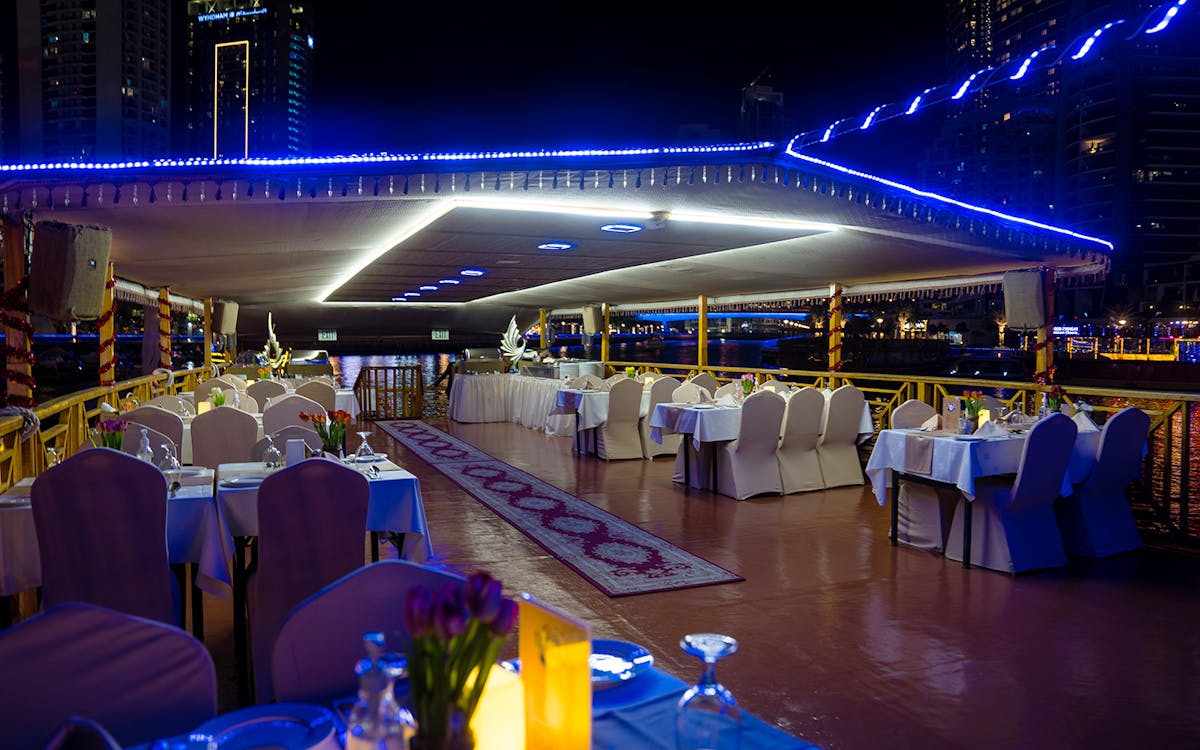 dhow dinner cruise on dubai creek-13 dhow dinner cruise on dubai creek-13