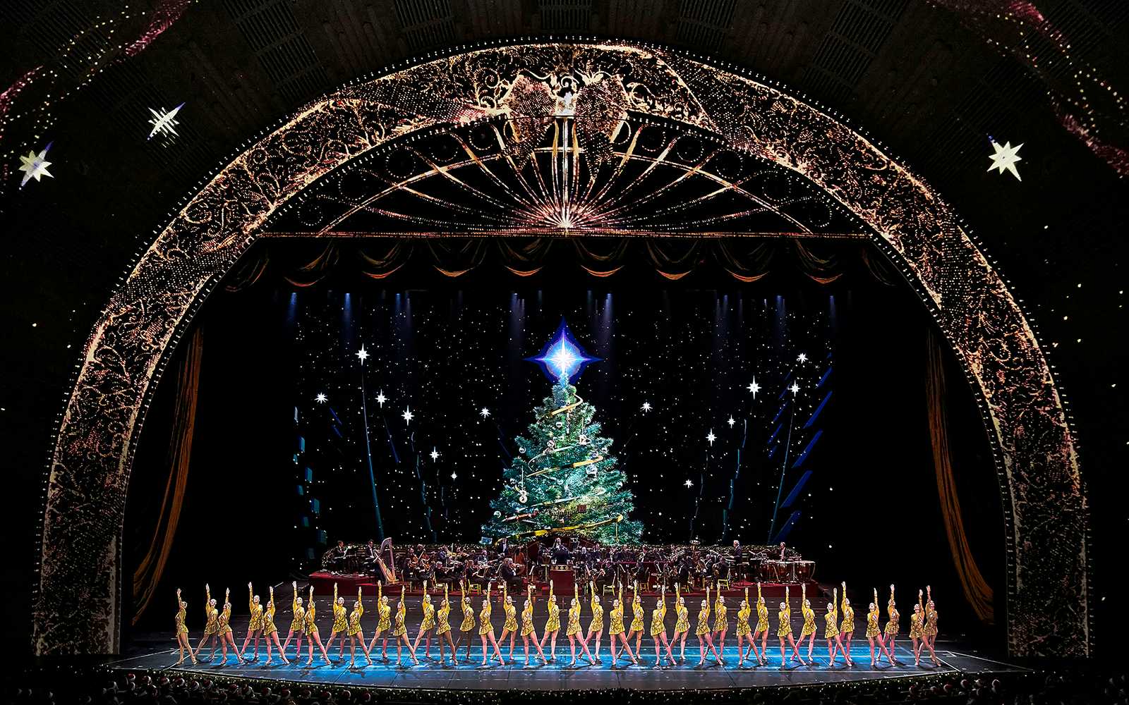 Radio City Christmas Spectacular Reviews | Broadway Review Round-Up