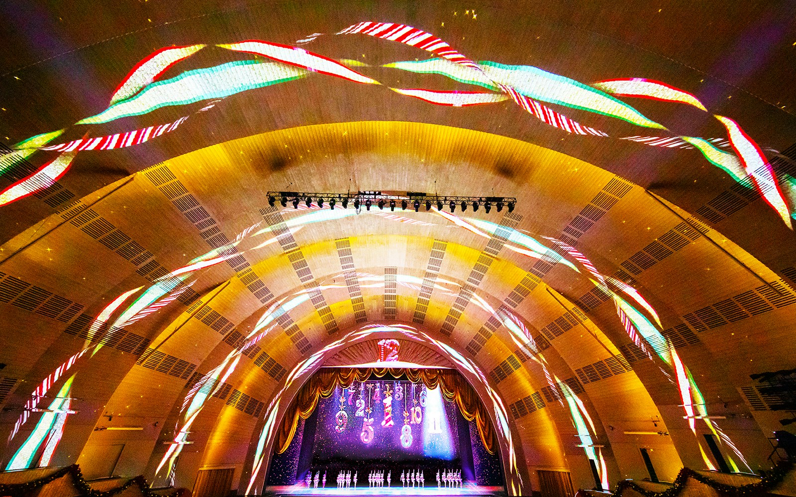 radio city christmas spectacular, estrelando as radio city rockettes-4